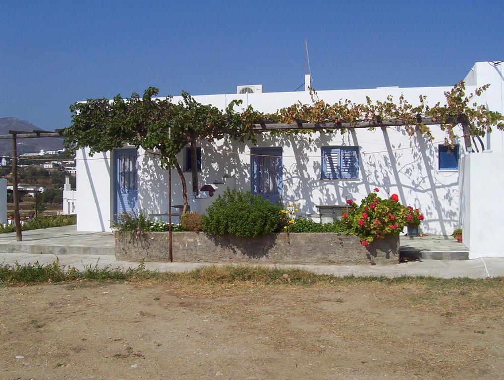 Themonia Hotel Apollonía Exterior photo